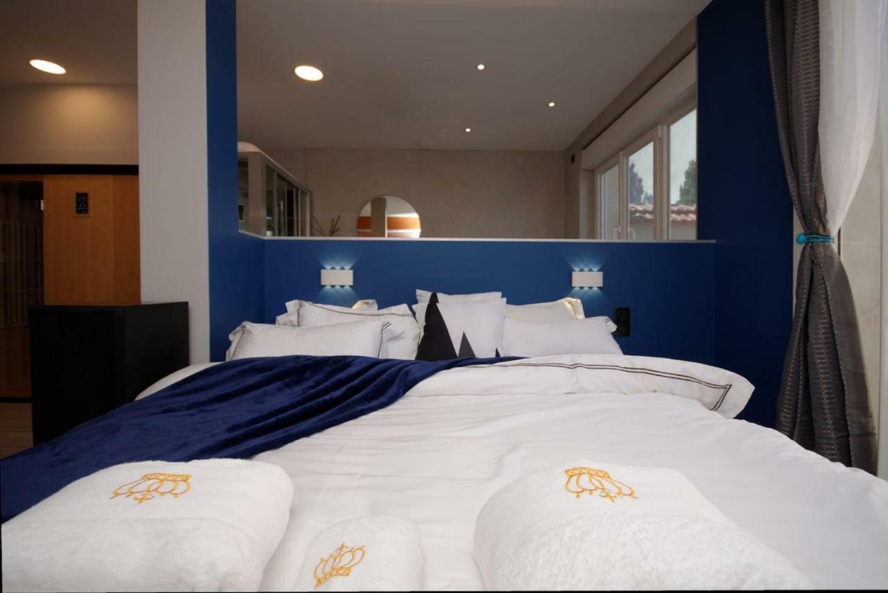 Mv Suite & Spa Reims Exterior foto